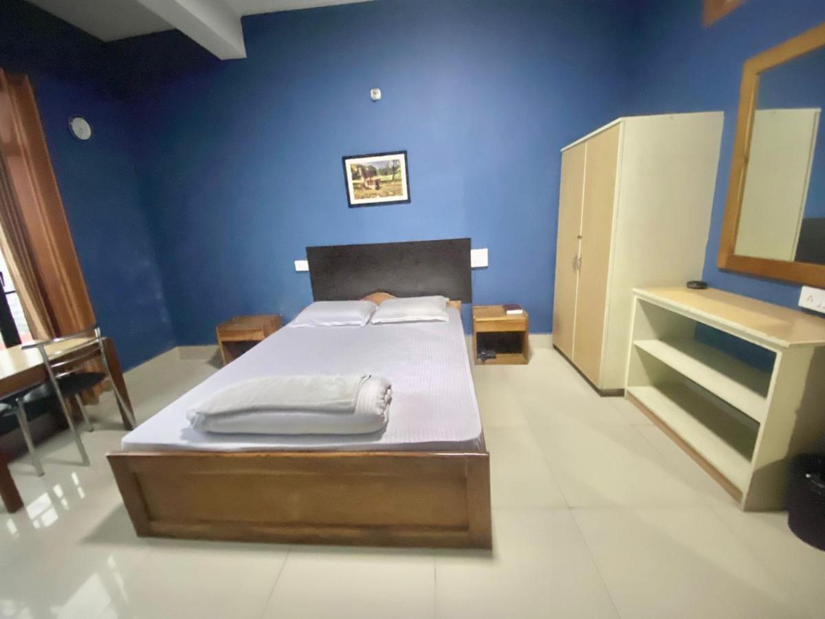 Chief Guest House Āīzawl 外观 照片