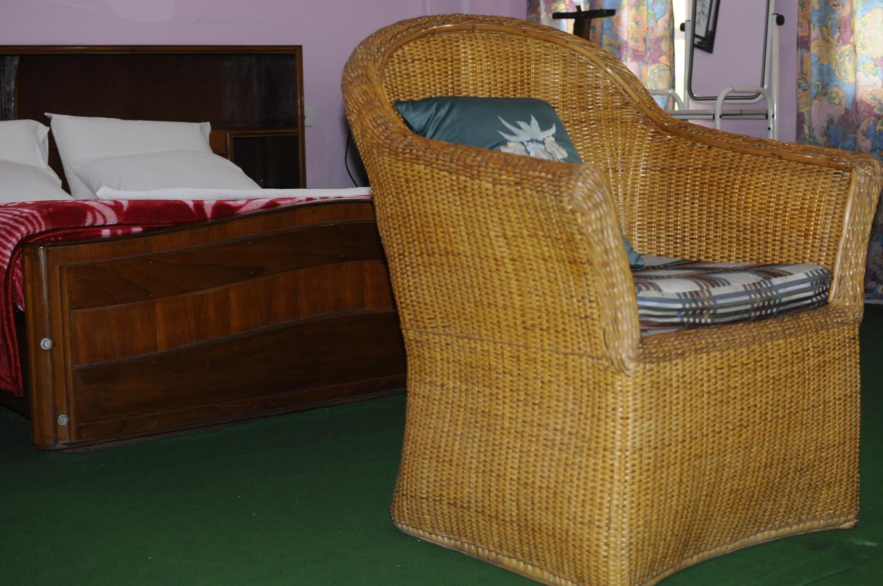 Chief Guest House Āīzawl 外观 照片
